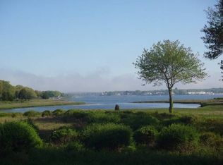 144 Fishing Cove Rd, North Kingstown, RI 02852