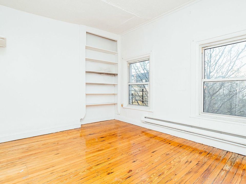 1st image of 378 Wythe Ave #3BB