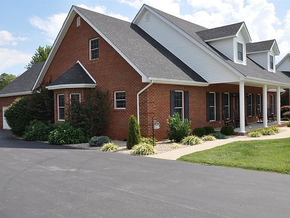 2nd image of 141 Meadow View Dr