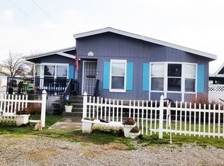 28213 Reservoir Ave, Nuevo, CA 92567