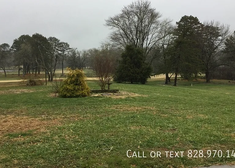 500 Brickyard Rd — Photo 11
