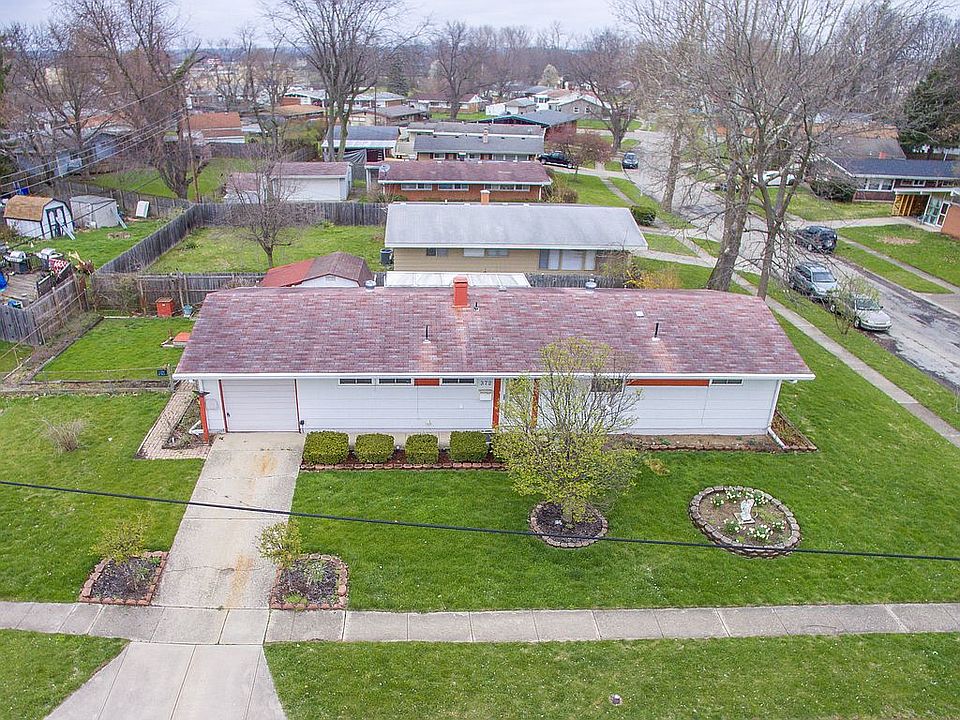1st image of 372 Gramercy Dr