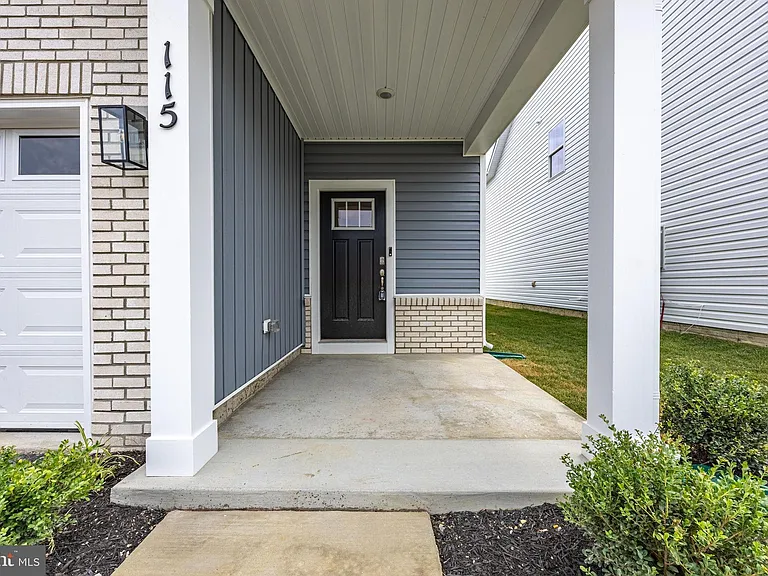 115 Haida Ln — Photo 5