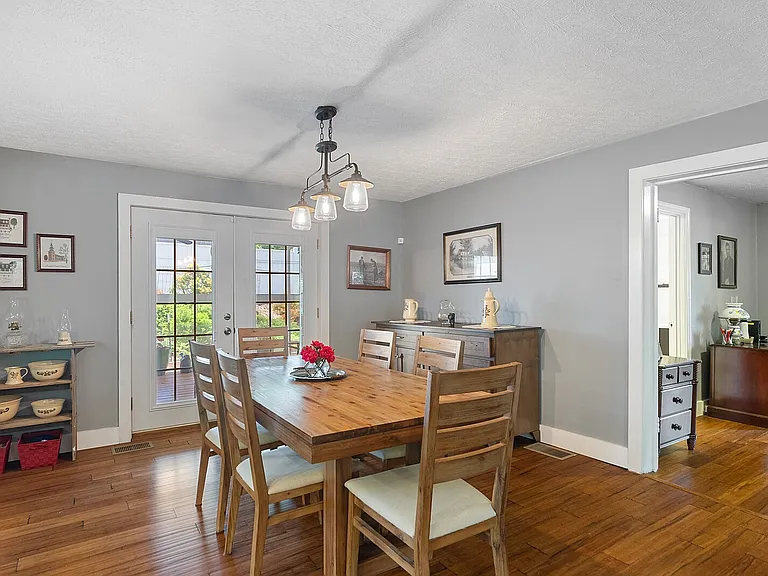 1247 S Pawnee Dr — Photo 10
