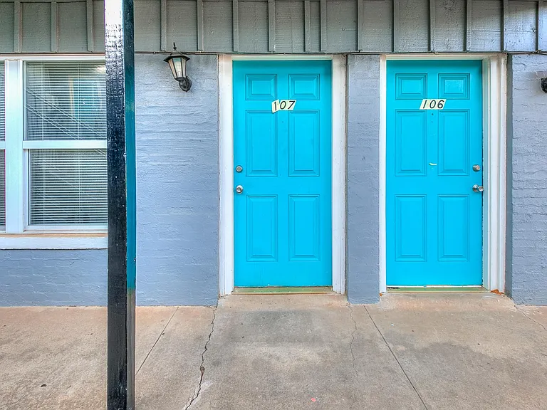Northwood Apartments — Photo 18