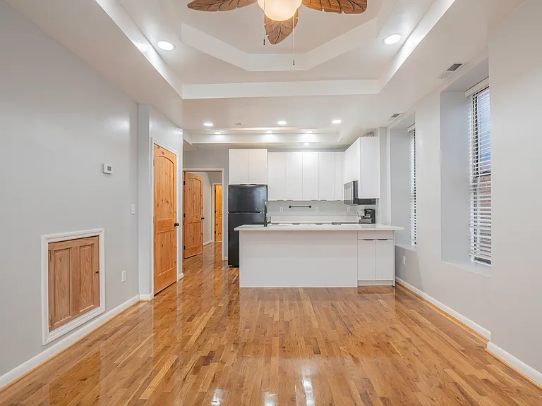 802 Central Ave #4 — Photo 6