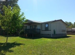 192 Pleasant Ave, Roseburg, OR 97470