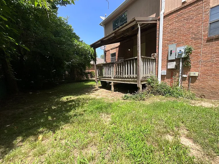 1511 N Bernice Dr — Photo 13
