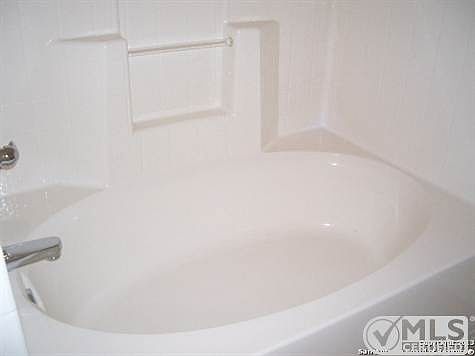 5th image of 2261 Hidden Mdw