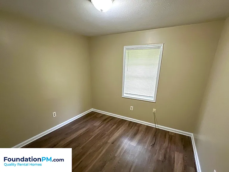 3214 Mario St — Photo 8