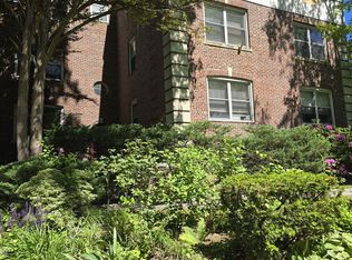 9 Sunnybrook Rd APT 2D, Bronxville, NY 10708
