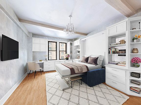 2nd image of 40 W 72nd St APT 81C
