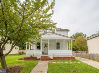 430 Buttonwood Ave, Maple Shade, NJ 08052