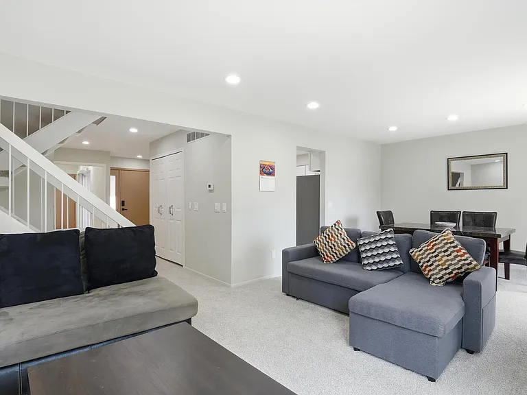 5271 Wright Way E — Photo 13