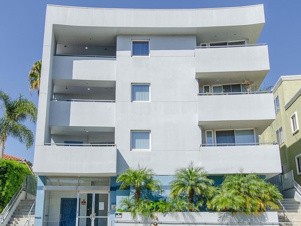 1st image of 6931 Kittyhawk Ave APT 302