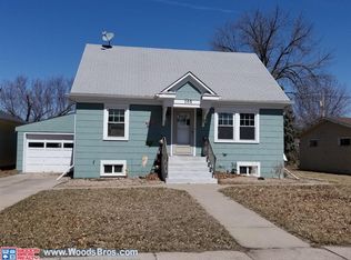 105 E 7th St, Stromsburg, NE 68666
