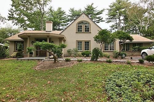 1st image of 40 Sycamore Ln