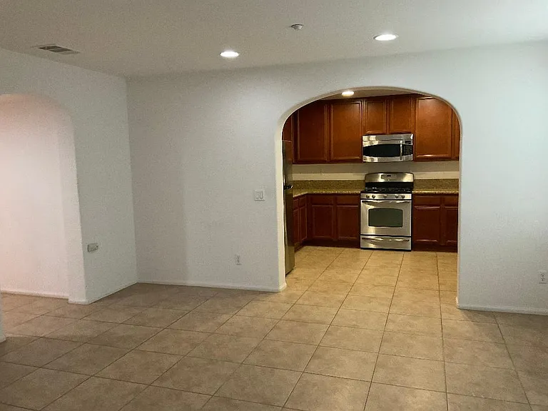 194 Paseo Bravo #194 — Photo 11