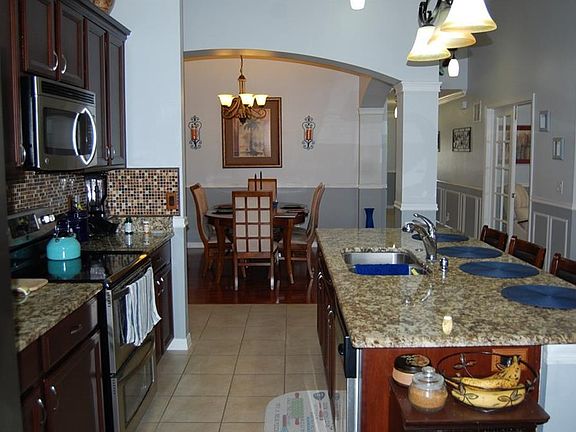 2nd image of 4621 Cypress Landing Ln