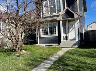 5254 Martin Crossing Dr NE #5254, Calgary, AB T3J 3R5
