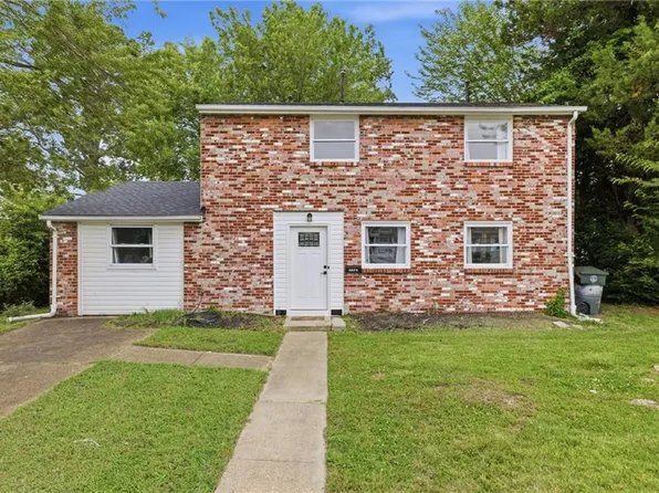 2102 Grimes Rd, Hampton, VA 23663