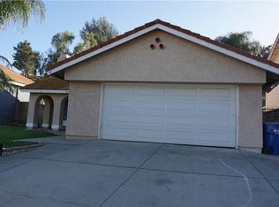 41 Rainbow Ridge Rd, Pomona, CA 91766