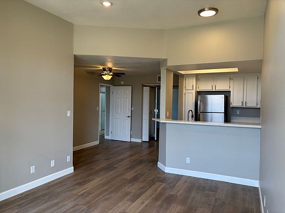 5th image of 4500 Laurel Canyon Blvd #301