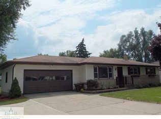8681 W Saint Joe Hwy, Lansing, MI 48917