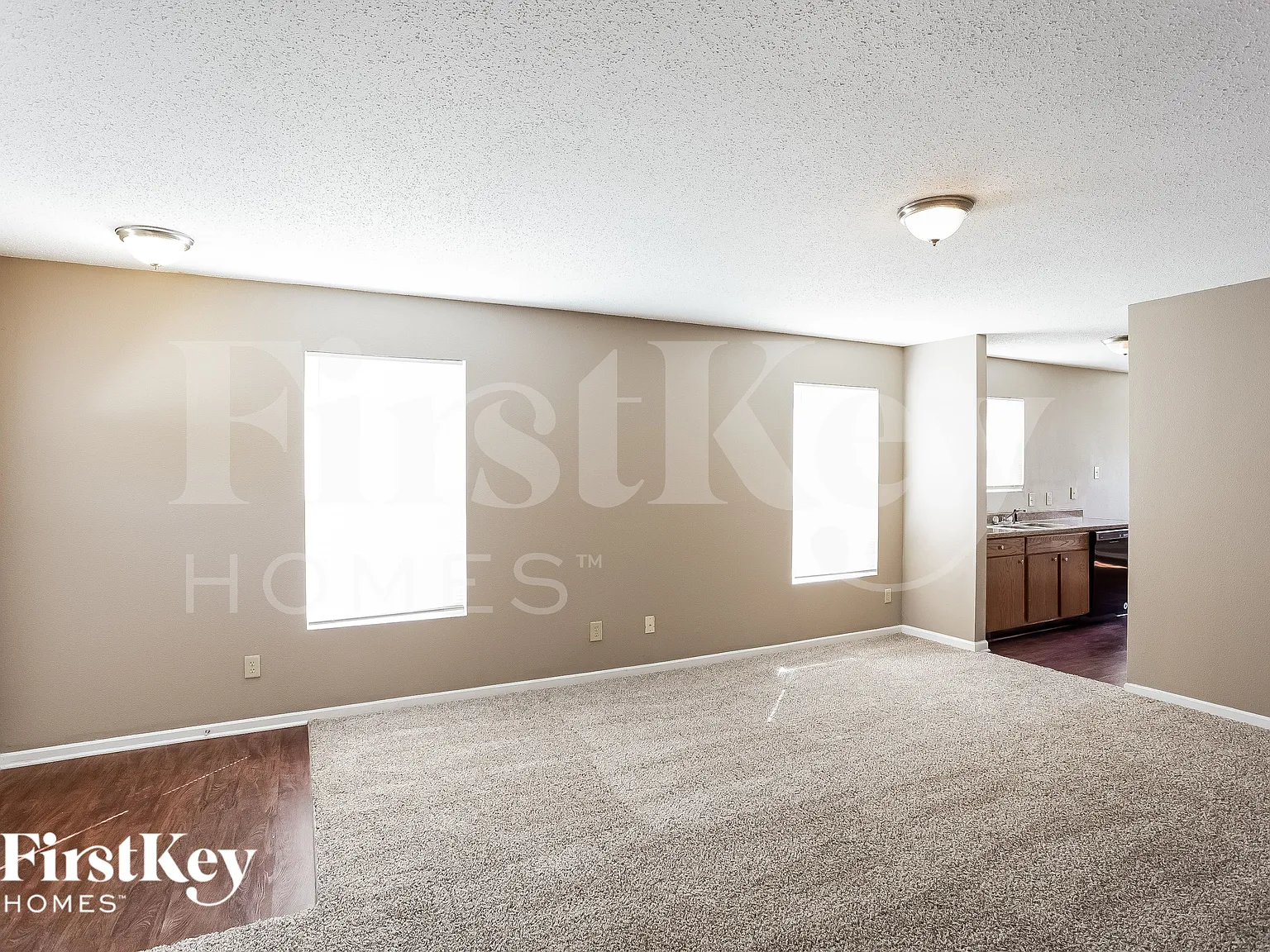 3 bed, 2.0 bath, 1282 sqft, $1,705 — Photo 4
