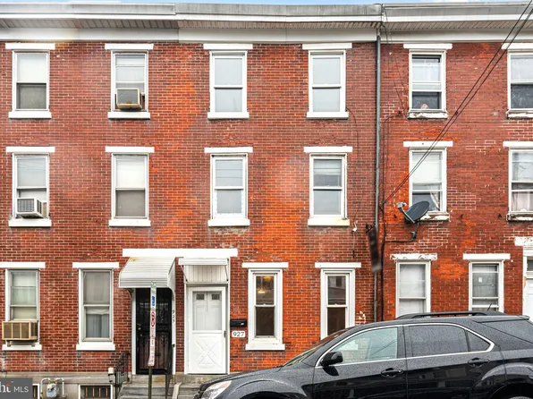 927 Green St, Norristown, PA 19401