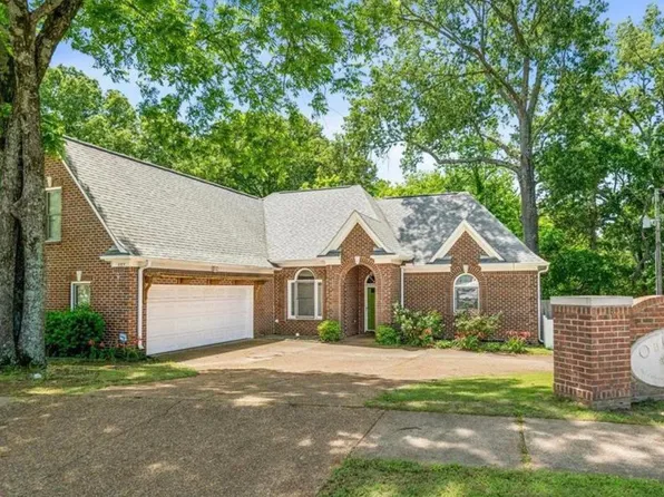 285 Great Falls Rd, Collierville, TN 38017