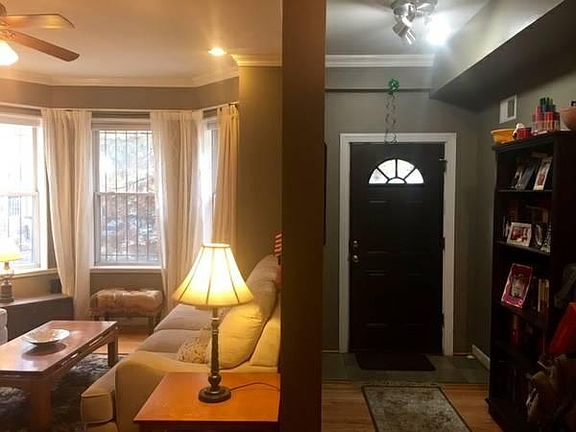 First Floor Living Room/Entry (New color - grey)