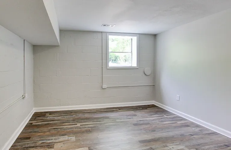2024 Lintwood Dr — Photo 28