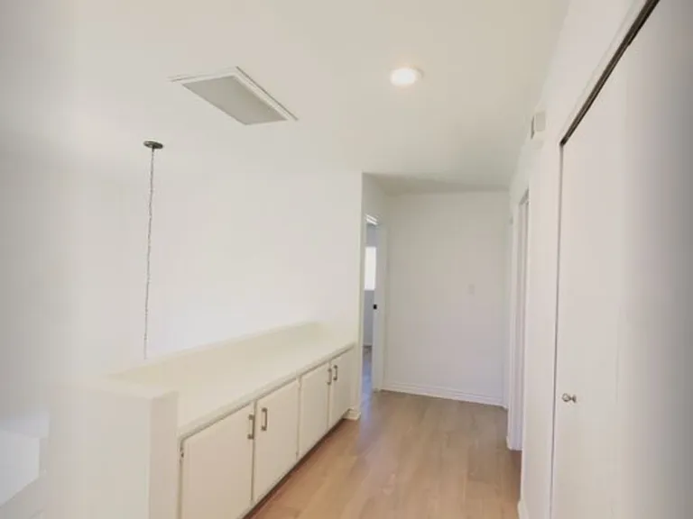2nd floor hallway