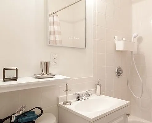 Rented by Portman Realty Corp | media 31