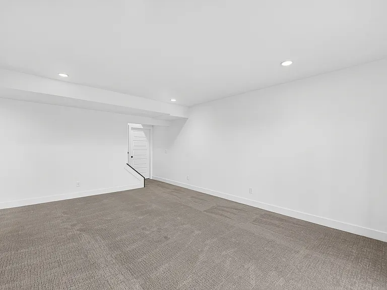 2209 W Swift Fox Dr — Photo 25