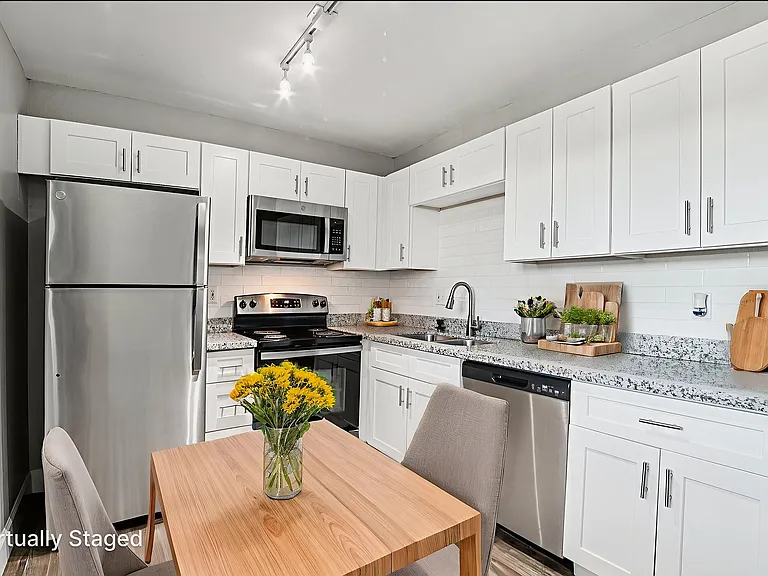 526 W Rio Salado Pkwy unit