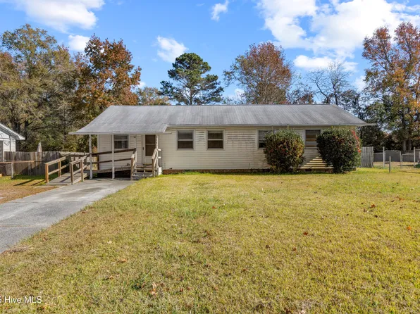 114 Cardinal Road, Jacksonville, NC 28546