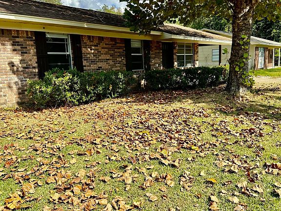 2nd image of 2703 E David Dr