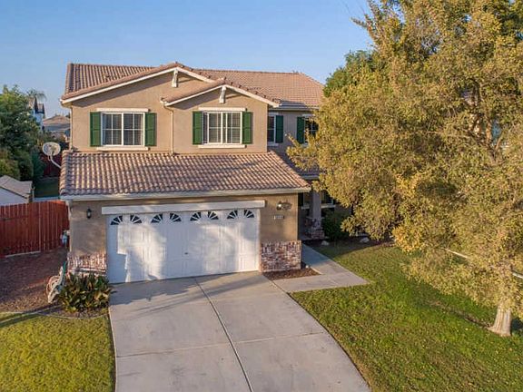 3rd image of 10716 Grand Prairie Dr