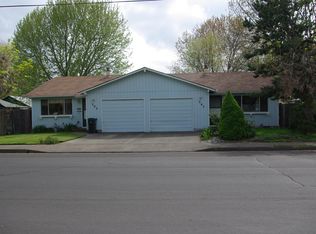 507 S 49th Pl, Springfield, OR 97478