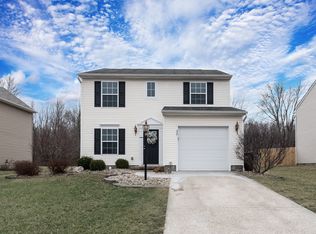 25 S Ridge Dr, Amelia, OH 45102