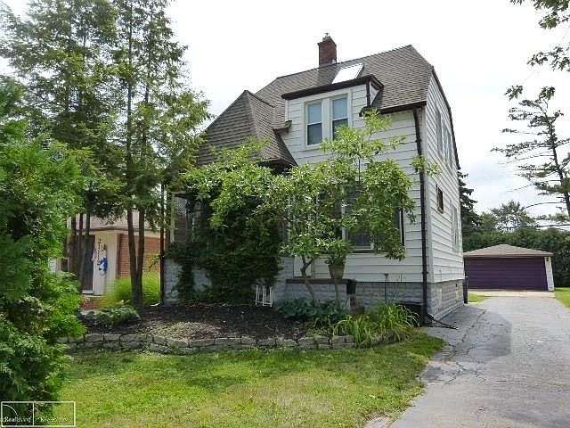 1st image of 21104 Erben St