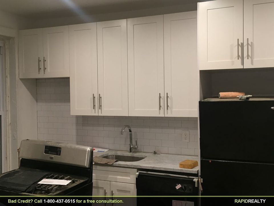 2nd image of 579 Putnam Ave