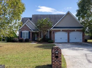 125 Peregrine Dr, Byron, GA 31008