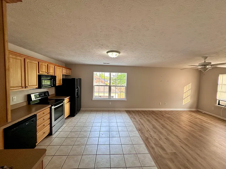 11511 Riverview Ct #4 — Photo 8