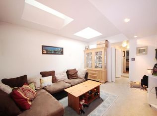 1117 D St NE APT 4, Washington, DC 20002