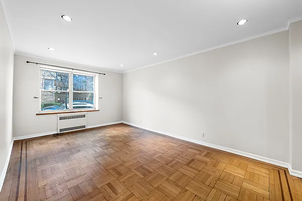 Rented by Nest Seekers International | media 6