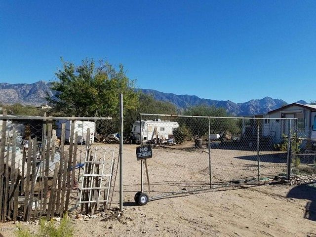 1st image of 3400 E Lamb Dr #0