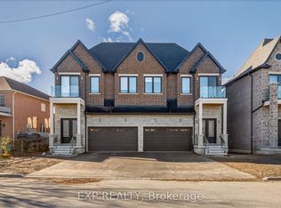 6612 Harmony Hl #BASEMENT, Mississauga, ON L5W 1S5